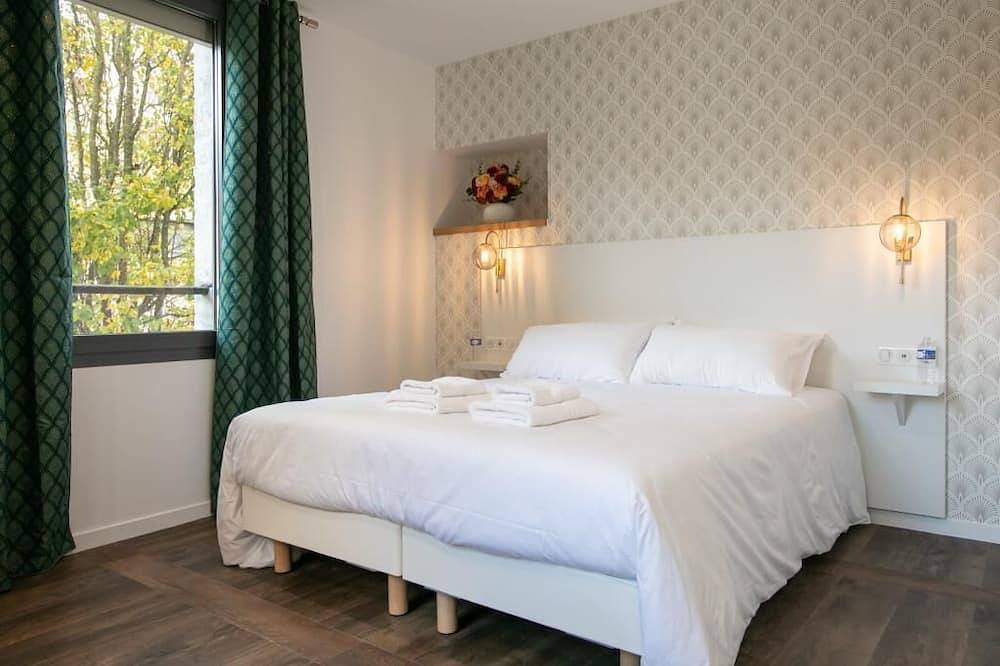 Apartamento entero, Apartamento-Baño con ducha-Chic et Elégant in Périgueux, Périgord Blanc