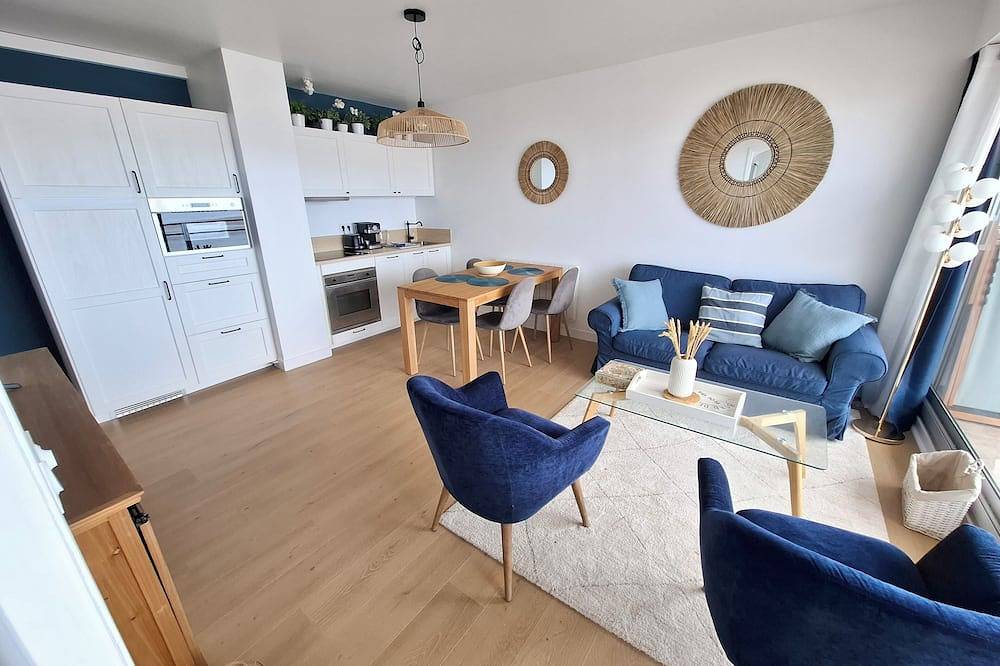 Ganze Wohnung, Exceptional Seafront 3* Apartment With Furnished Terrace in Agon-Coutainville, Coutances und Umgebung