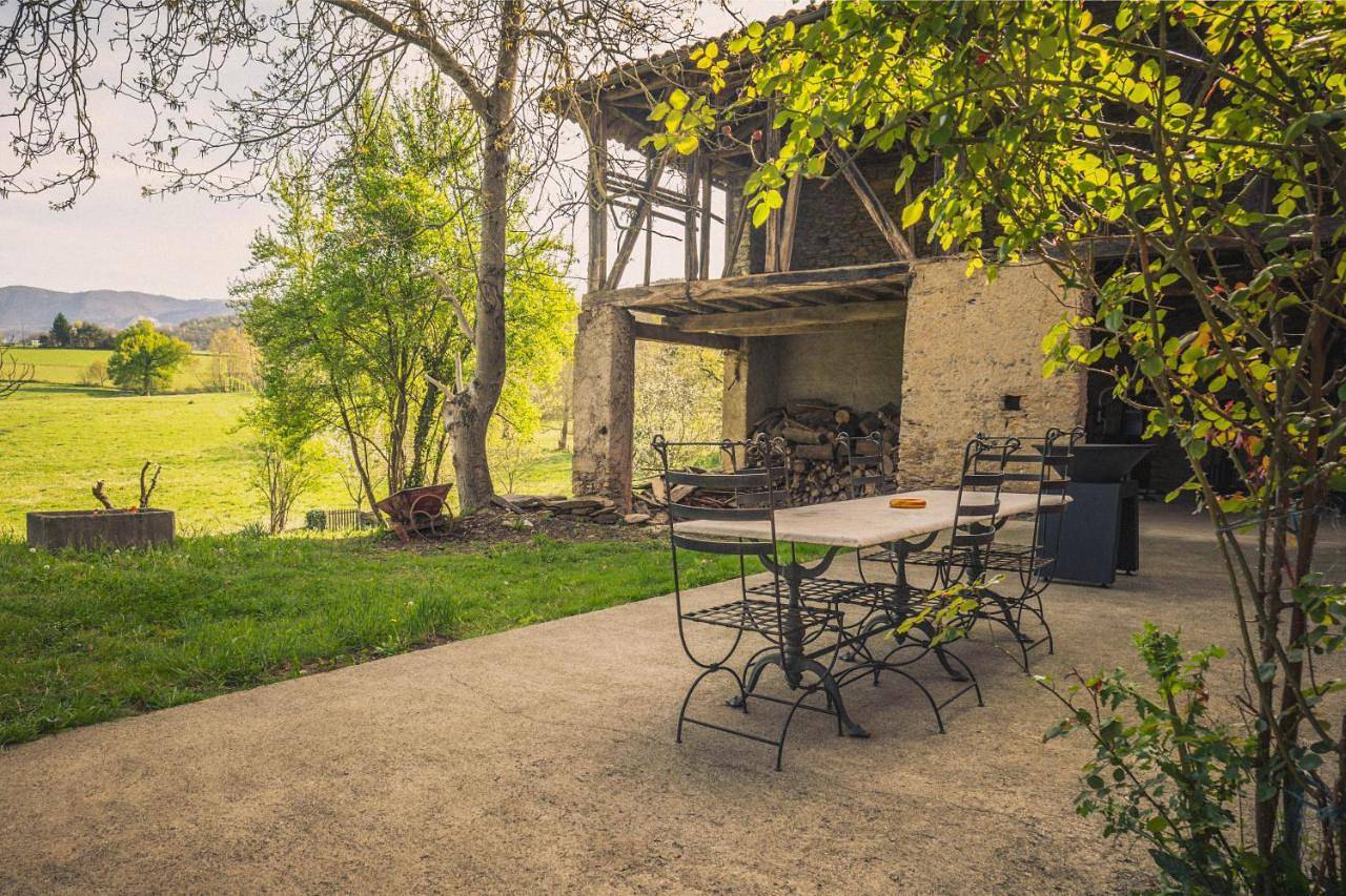 Rouède - Maison de caractère au pied des Pyrénées in Rouède, Haute-Garonne