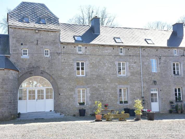 Location de vacances pour 7 personnes, avec terrasse et jardin à Ouffet - 2