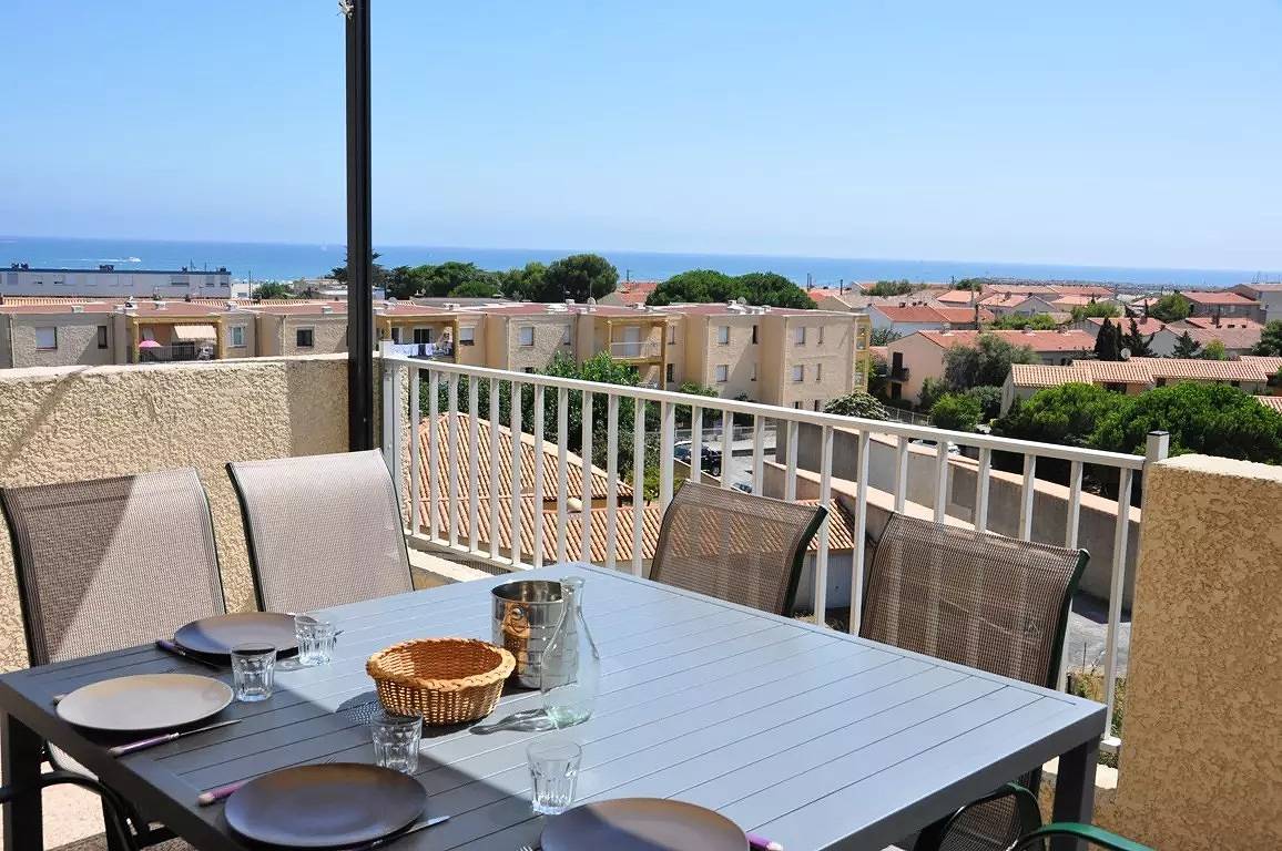 Appartement entier, Superbe pavillon avec vue mer et piscine dans résidence in Saint Pierre la Mer, Fleury
