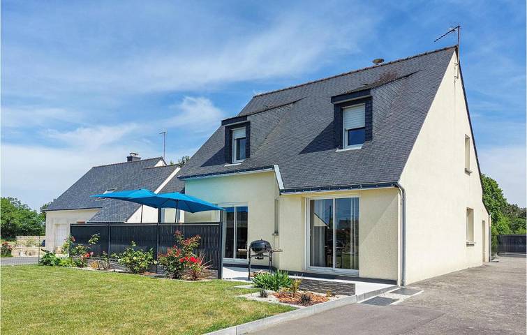 Maison de vacances pour 13 personnes, avec Jardin à Marzan