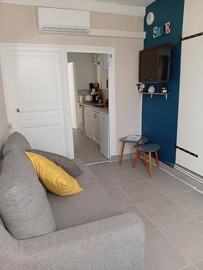 Location de vacances pour 5 personnes, avec vue et jardin, adapté aux familles dans Trézelles - 2