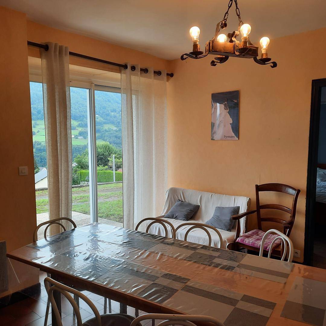 Cathy in Arras-en-Lavedan, Nationalpark Pyrenäen