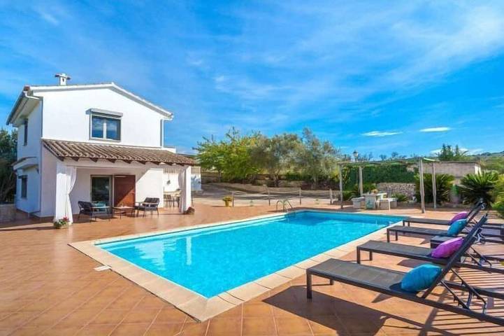 Ferienhaus für 4 Personen, mit Pool und Garten sowie Balkon - 1