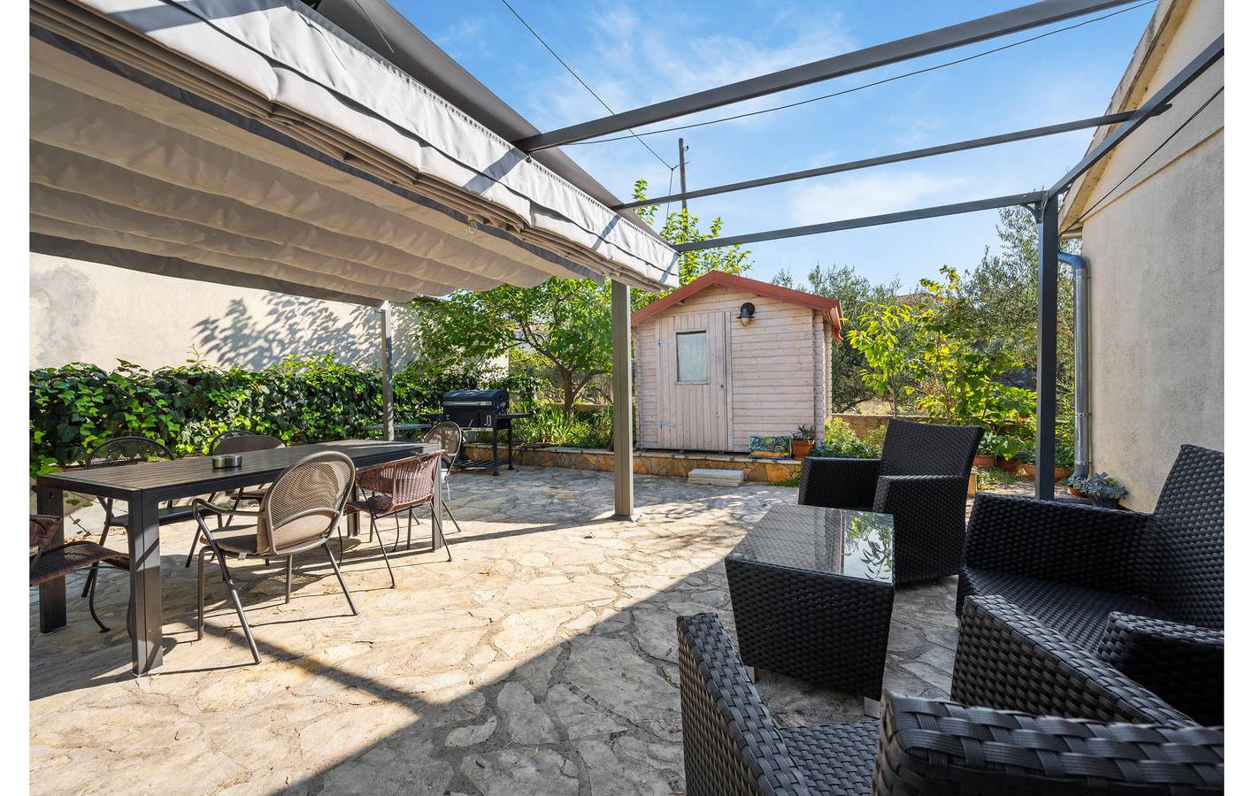 Ferienhaus für 4 Personen mit Pool in Brodarica, Šibenik-Knin