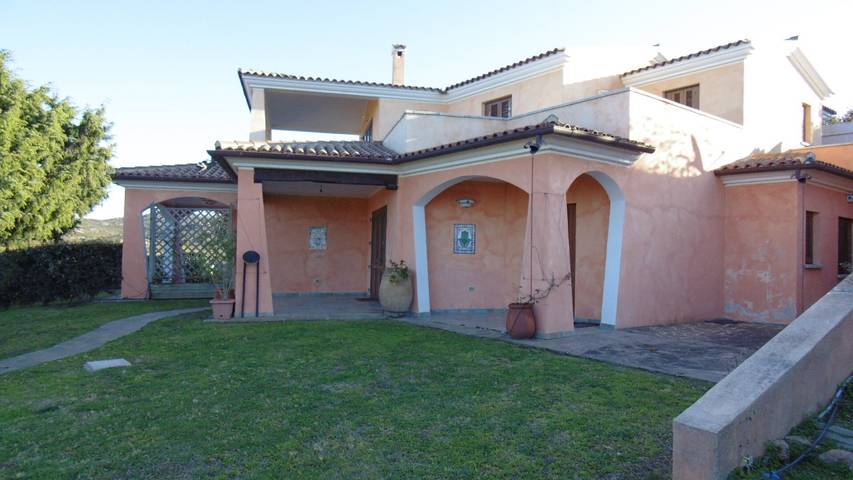 Villa per 6 persone, con giardino a Porto San Paolo
