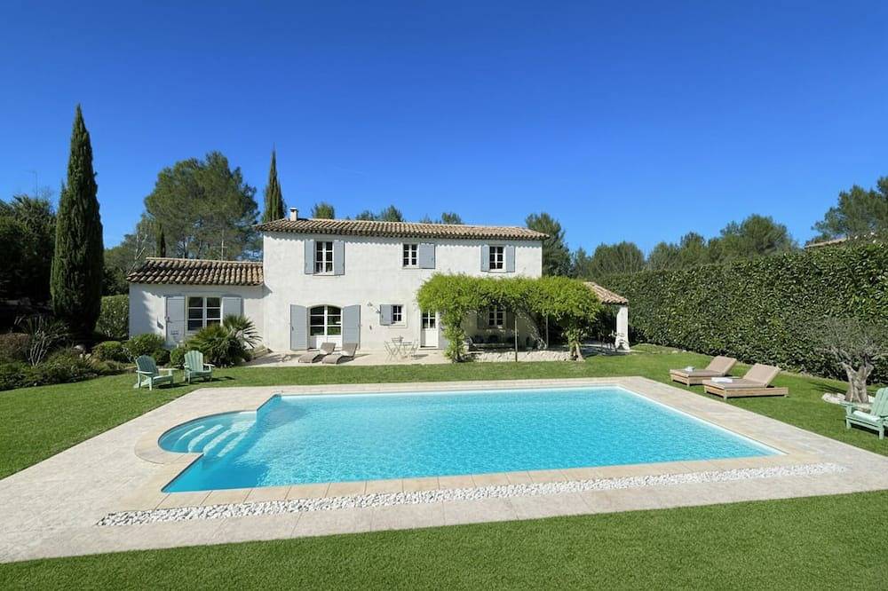 Stunning Bastide - Aix-en-Provence – Pool, Garden, 5 Bedrooms in Ventabren, Aix-en-Provence region