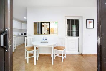 Holiday Apartment for 2 People in Guía de Isora, South Tenerife, Photo 2