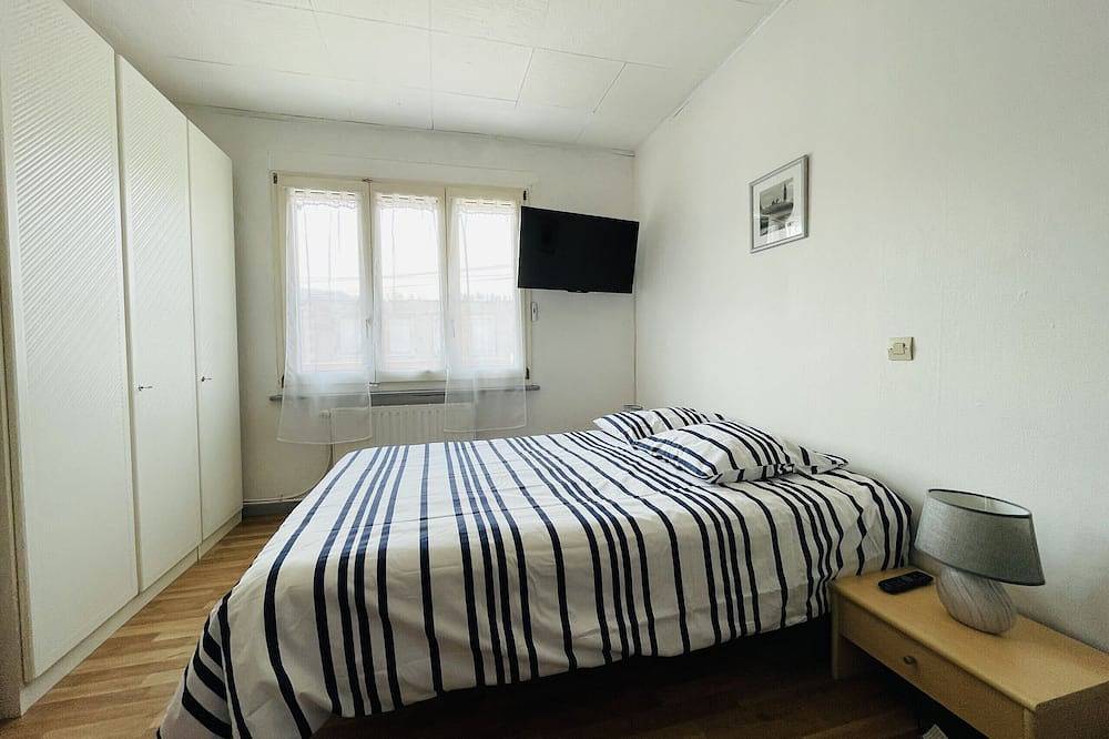 Entire apartment, Léon in La Vôge-les-Bains, Épinal region