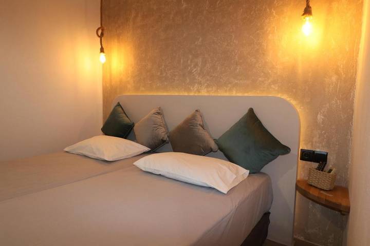 Maison d’hôte pour 2 personnes, avec terrasse et vue, animaux acceptés dans Skiathos - 4