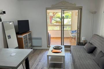 Gîte pour 4 personnes, avec terrasse et jardin dans Port Pin Rolland