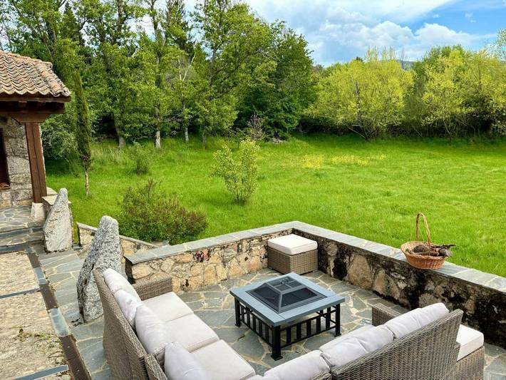 Chalet para 15 personas, con piscina además de vistas y jardín en Comarca de Sepúlveda - 2