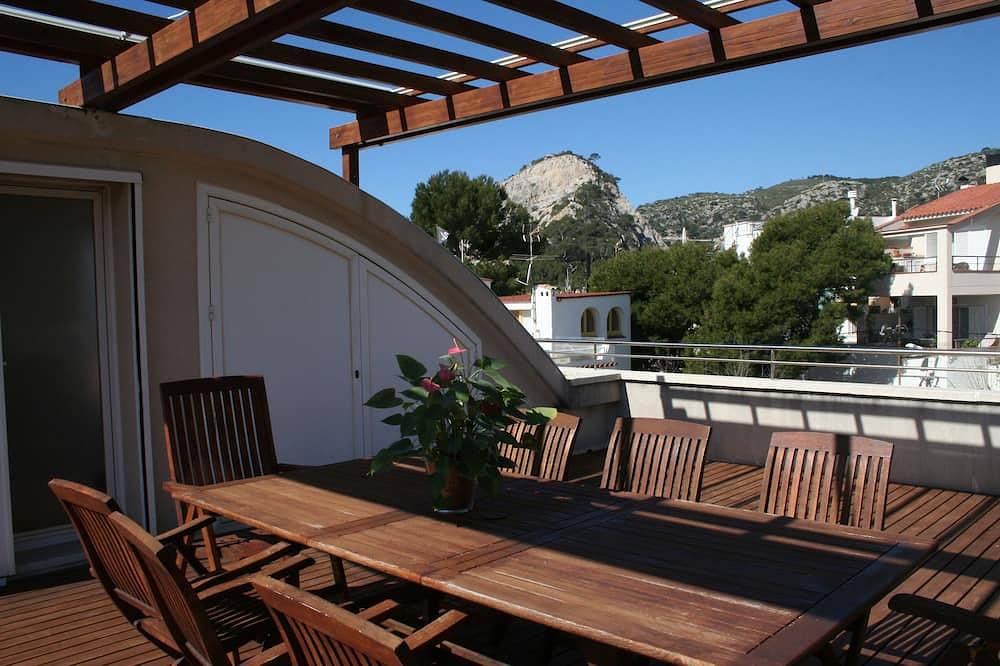 Apartamento entero, Garraf Beach, Seaview - 20 Km Barcelona , 13 Km Airport in Sitges, Garraf
