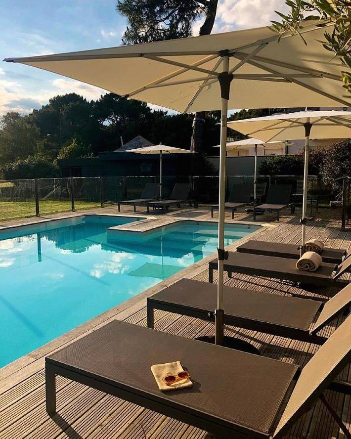 Maison d’hôte pour 2 personnes, avec Balcon et Jacuzzi ainsi que Terrasse et Jardin