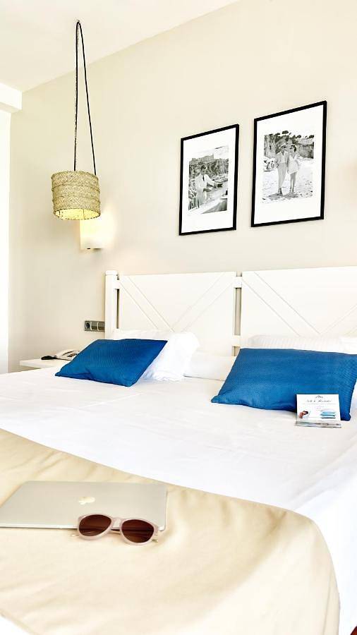 Hotel für 2 Personen, mit Balkon und Whirlpool sowie Terrasse und Garten in Son Moll - 3