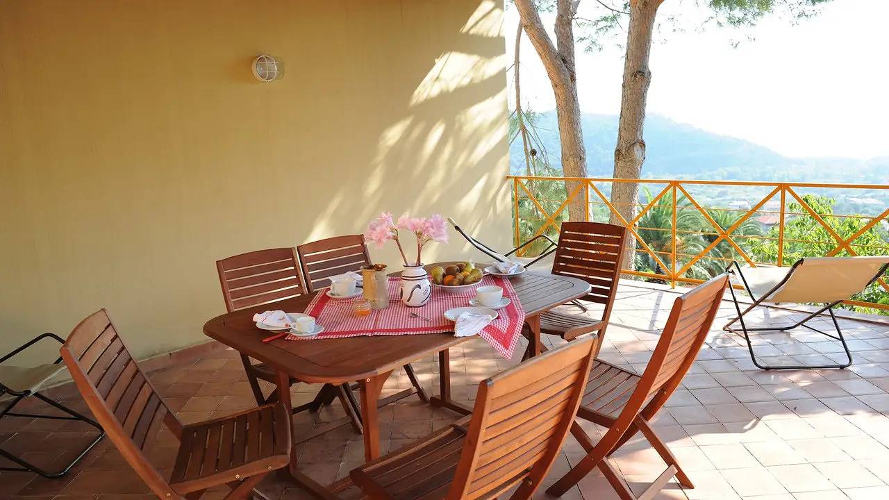 Casa vacanza per 7 persone con terrazza in Centola, Cilento Coast
