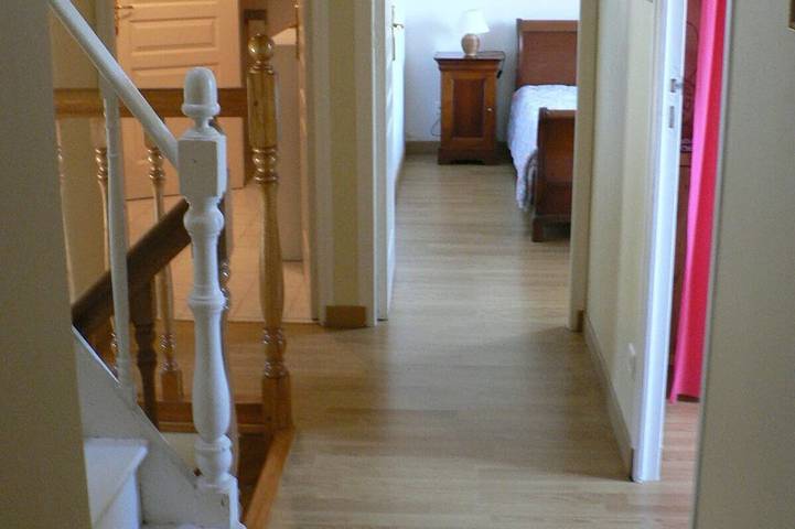 Location de vacances pour 5 personnes, avec jardin et terrasse à Goulien - 2