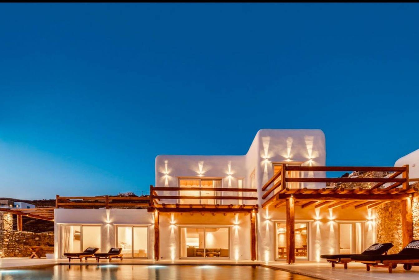 Villa 'Lion' with Sea View, Wi-Fi and Air Conditioning in Faros Armenistis, Mykonos