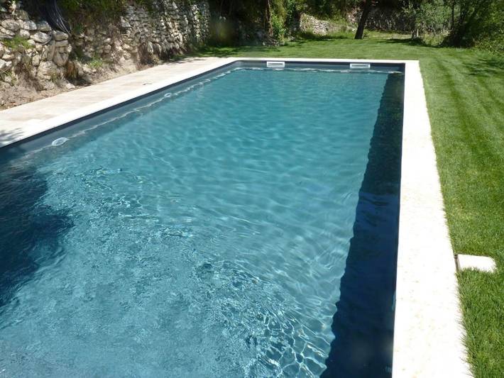 Location de vacances pour 2 personnes, avec vue ainsi que piscine et terrasse à Le Beaucet - 3