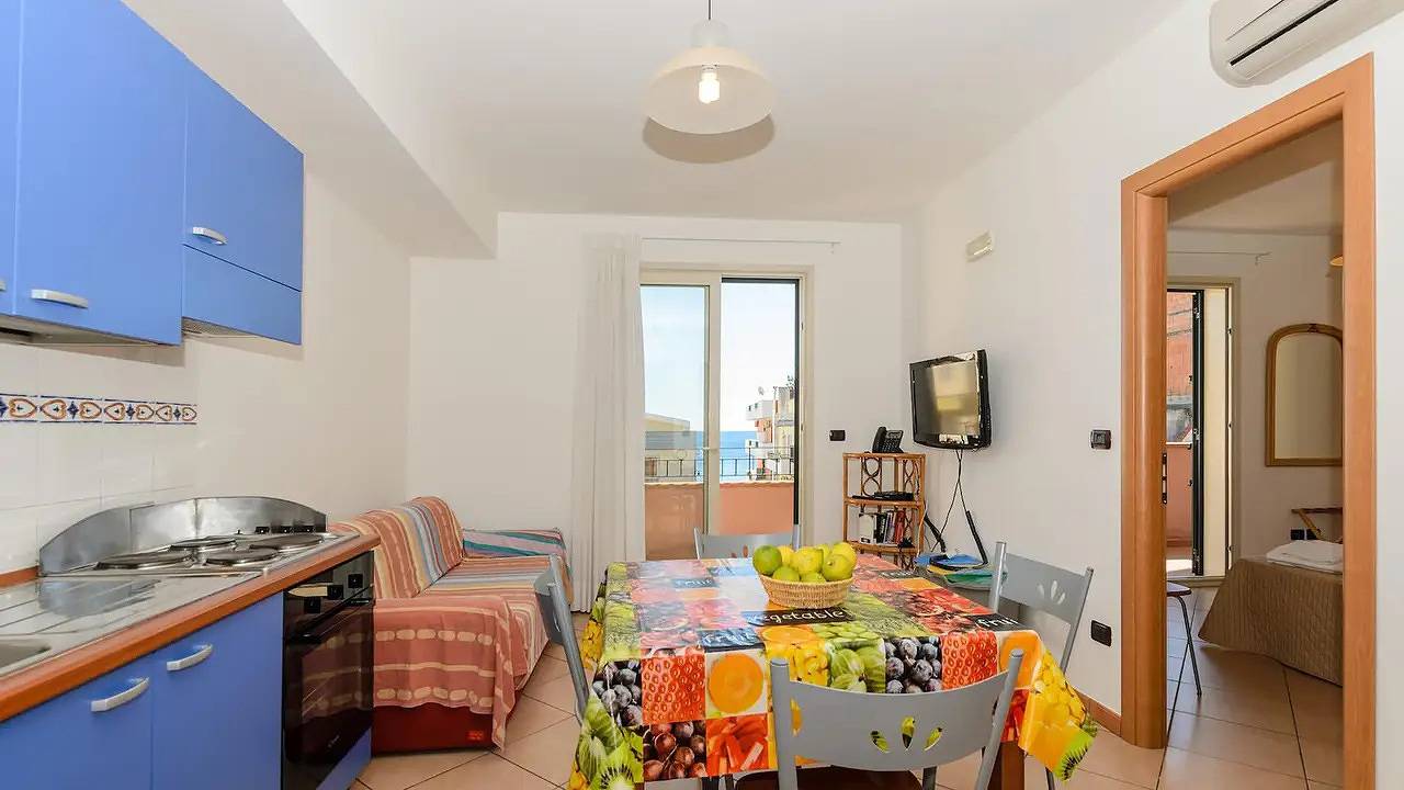 Appartement de vacances entier, Ferienwohnung für 2 Personen (35 m²) in Letojanni in Letojanni, Province de Messina