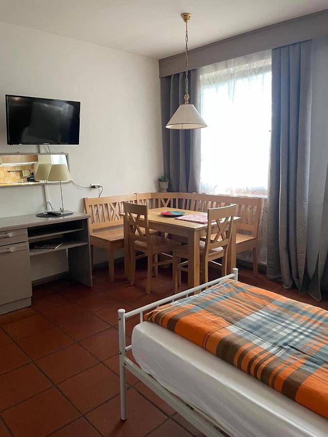 Ferienhaus für 2 Personen, mit Terrasse und Garten in Nals - 4