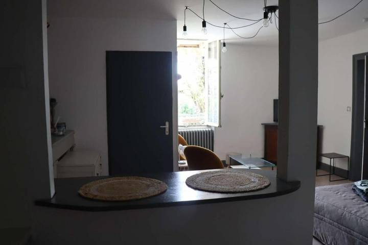Gîte pour 3 personnes, avec balcon et vue à Caussade - 3