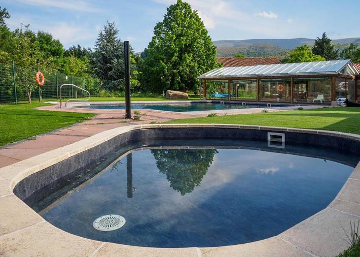 Casa rural para 2 personas, con jardín además de piscina y terraza, Se admiten mascotas en Cantabria - 3