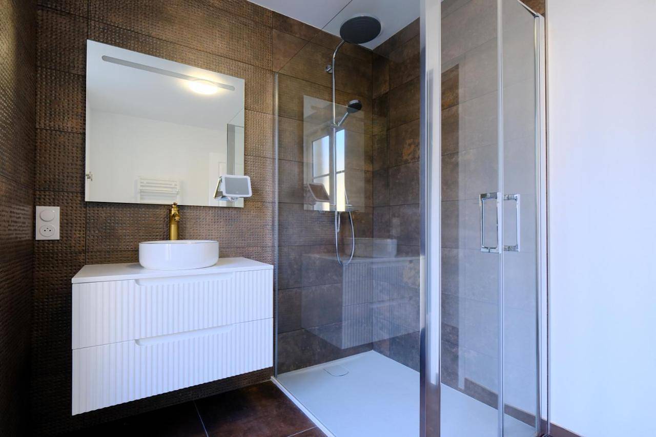Double Room in Évron, Mayenne