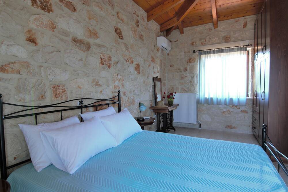 Thyme Cottage, Lioriza Houses Zakynthos in Kalamaki, Zakynthos