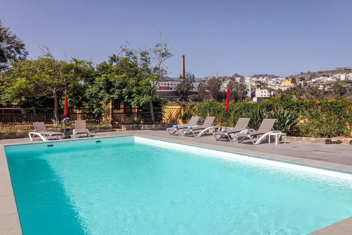 Appartement de vacances pour 8 personnes, avec jardin et piscine - 1