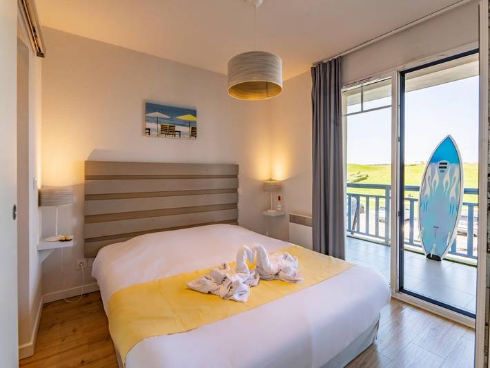 Gîte pour 6 personnes, avec piscine ainsi que sauna et balcon, animaux acceptés à Biscarrosse - 4