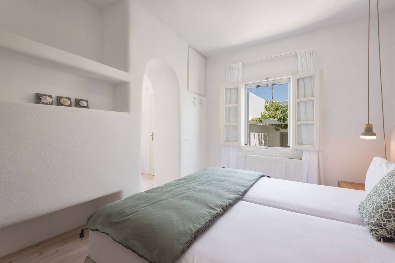Estudio entero, Michael Zeppos Studio 3, Naousa in Nausa, Paros