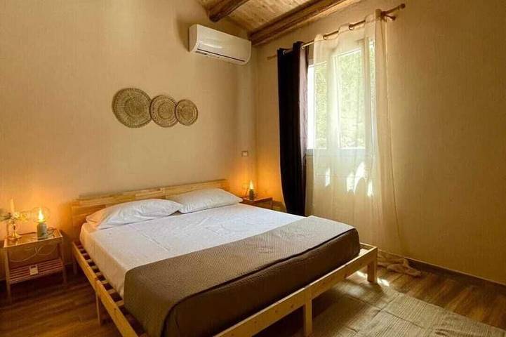 Charming 2-bedroom country house in marvelous Avola with AC, WiFi in Avola, Syracuse Province