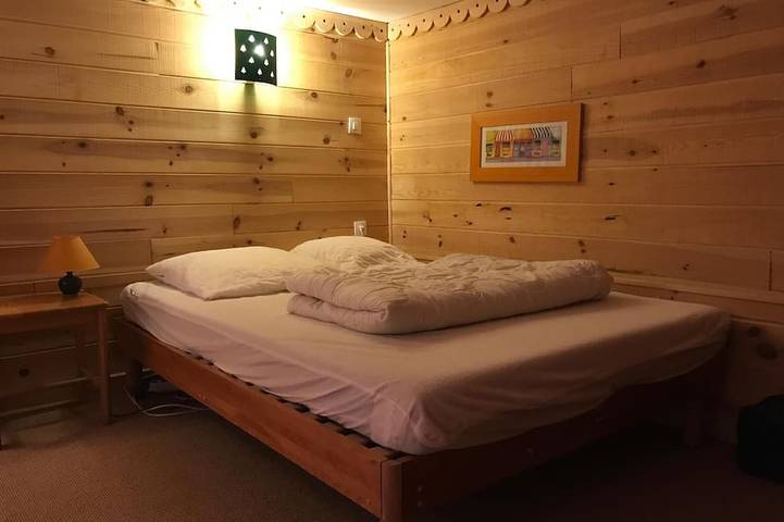 Chalet pour 8 personnes, avec terrasse et jardin, animaux acceptés dans Gourette - 2