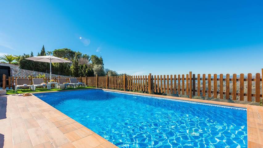 Chalet para 4 personas, con balcón/terraza y piscina en Provincia de Málaga - 2