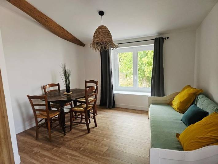 Gîte pour 4 personnes, avec jardin à Marsanne - 2