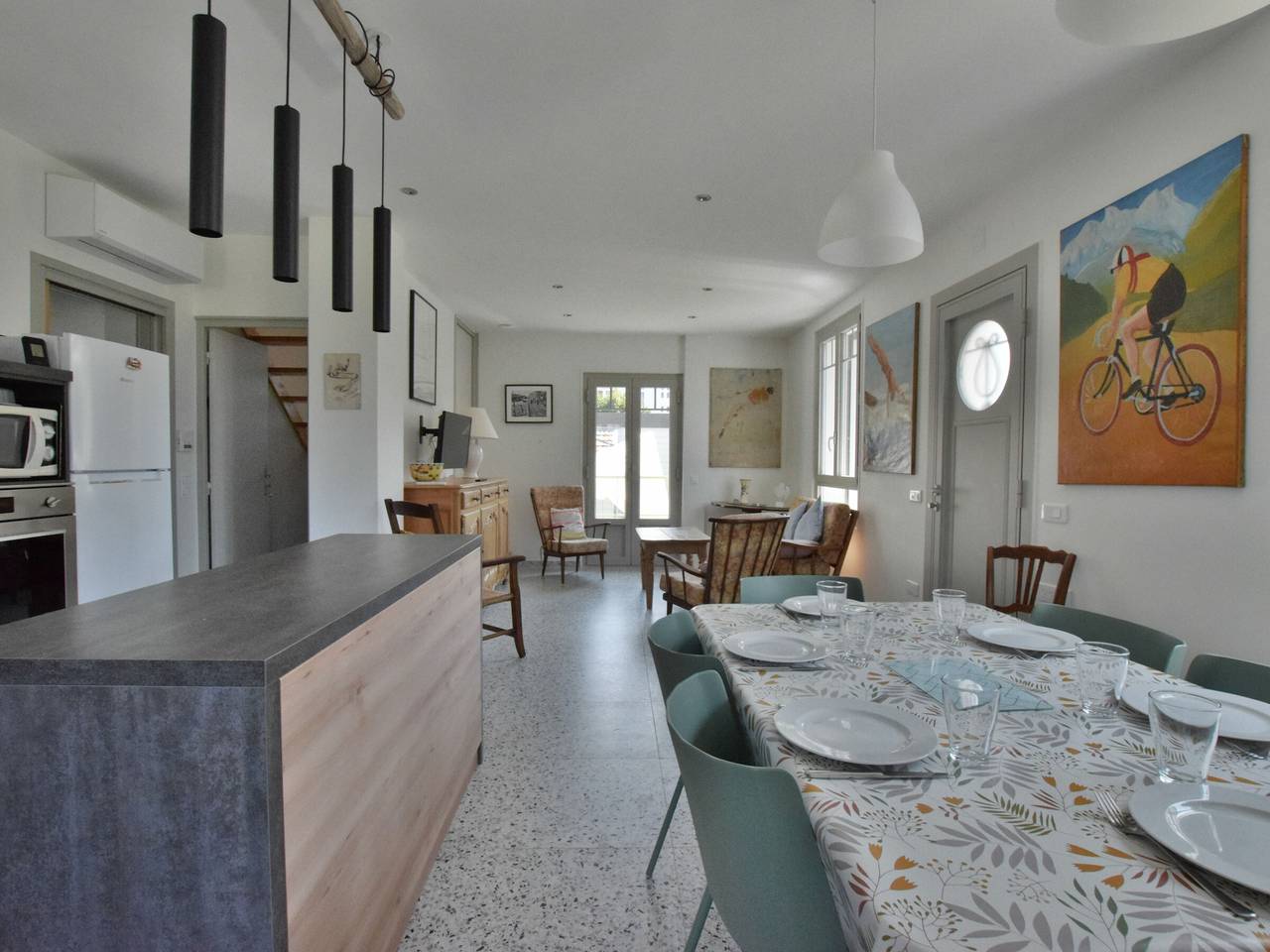 Renoviertes Haus, moderner Komfort, ruhige Lage, Parkplatz in Thonon-les-Bains, Thonon-les-Bains und Umgebung