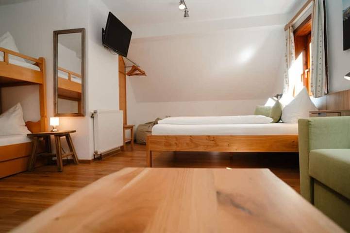 Ferienwohnung für 6 Personen, mit Garten - 1
