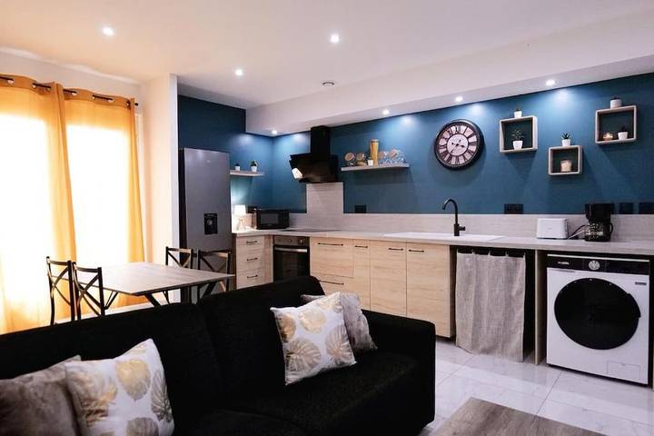 Location de vacances pour 4 personnes, avec Terrasse à Capestang