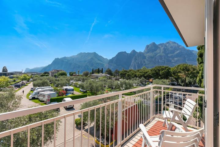 Ferienwohnung für 4 Personen, mit Balkon in Torbole