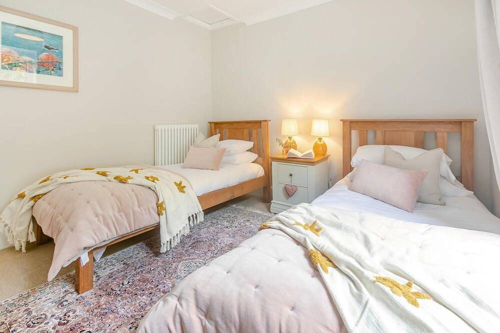 3 Bed in Porthleven (oc-tanson) in Porthleven, Cornwall