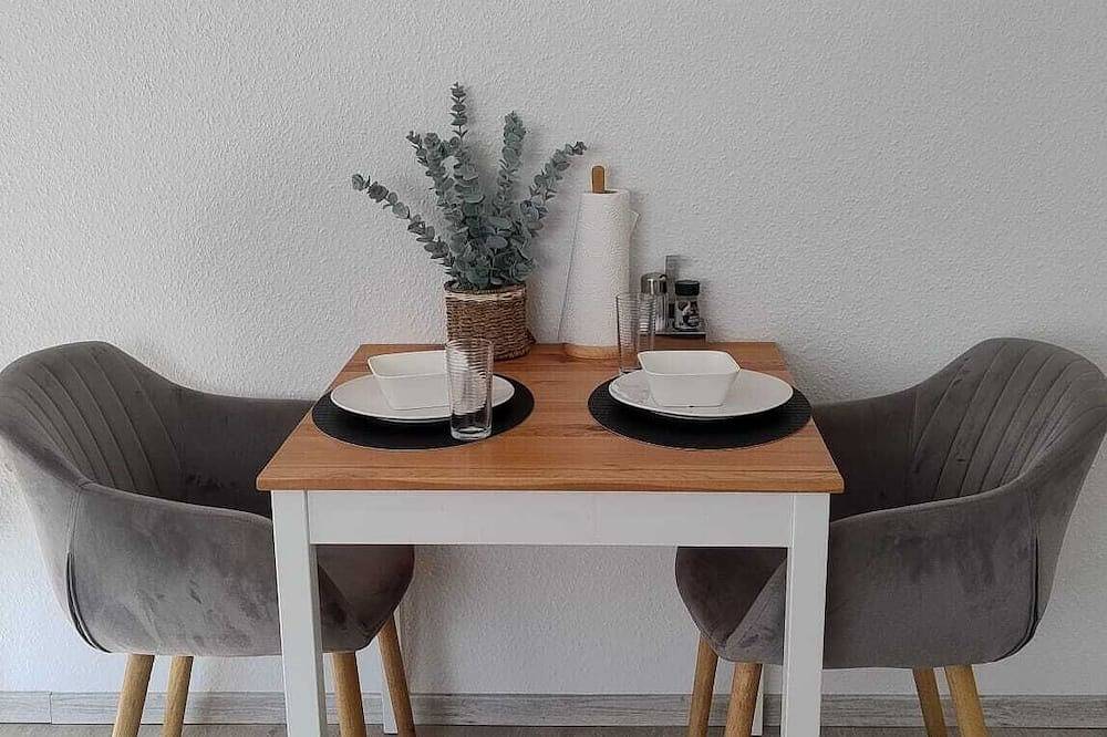 Ganze Wohnung, Einliegerwohnung in Höxter in Höxter, Kreis Höxter
