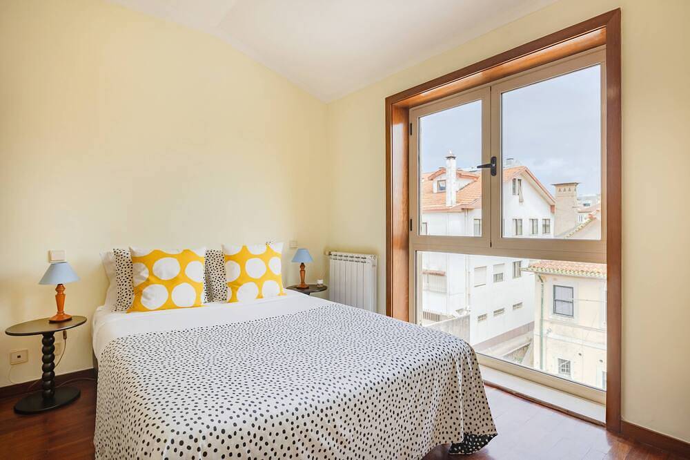 Apartamento entero, Top Floor Retreat in Espinho in Espinho, Distrito de Aveiro