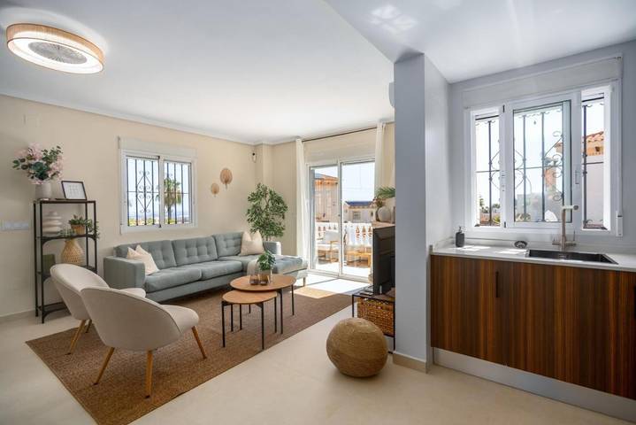 Casa rural para 6 personas, con jardín y vistas además de vistas al lago y piscina en San Miguel de Salinas - 3