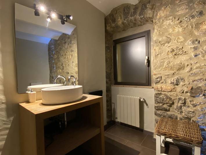 Casa rural para 9 personas, con Terraza y Piscina en Serra de Daró - 4