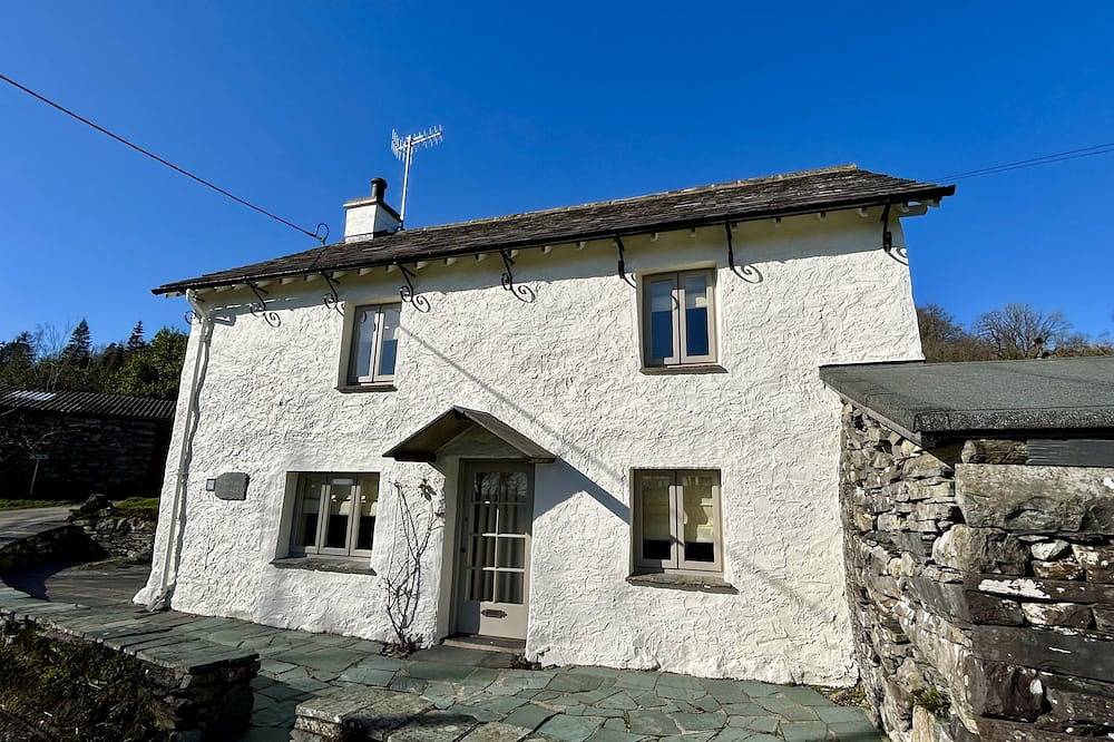 Ganze Wohnung, Scarr Head Cottage, a beautiful, detached stone cottage for 5 guests in an idyllic Lake District set in Lake District