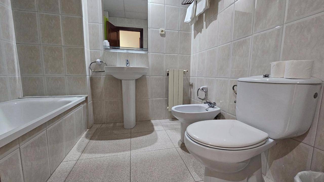 Twin Room in Blanes, Costa Brava
