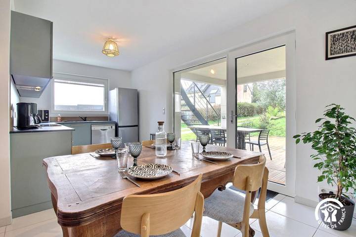 Gîte pour 4 personnes, avec jardin à Séné - 3