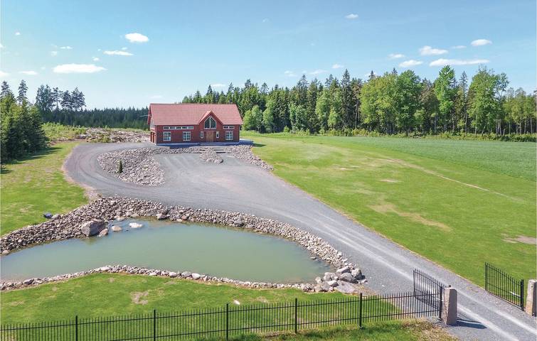 Hus för 8 Personer med trädgård in Jönköpings län